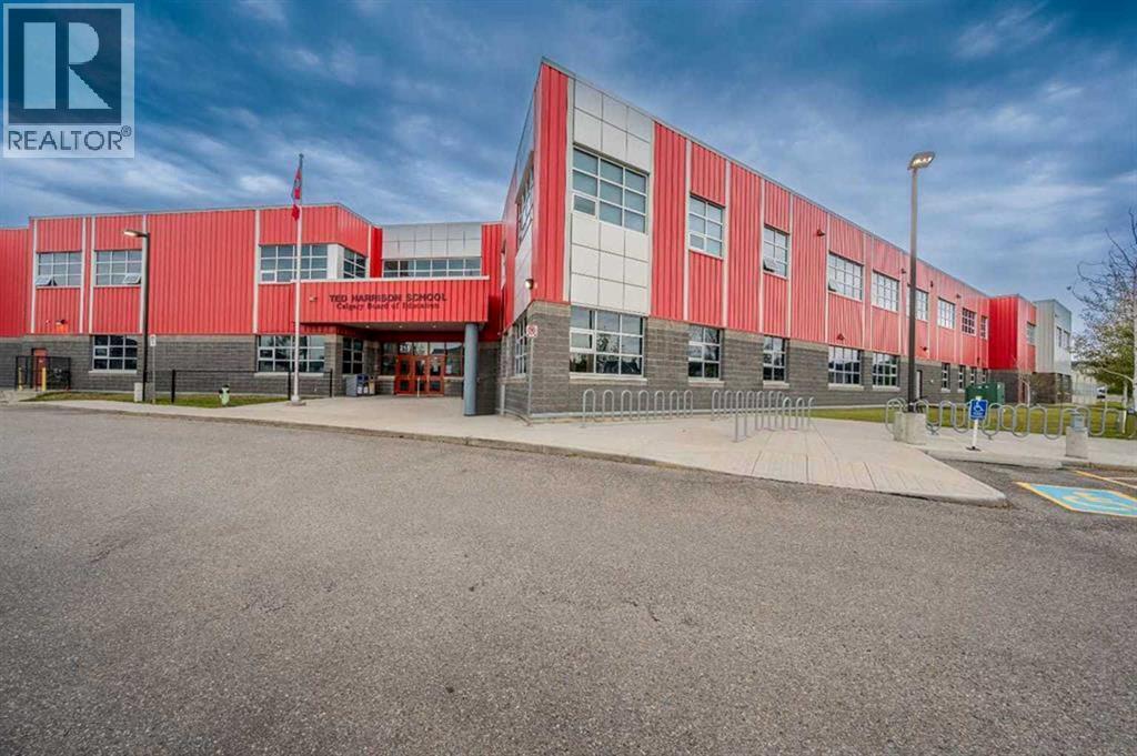 222, 355 Taralake Way NE