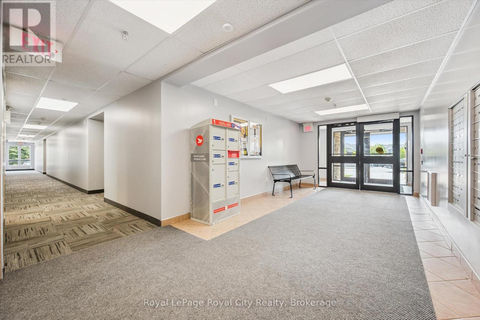 313 - 60 LYNNMORE STREET