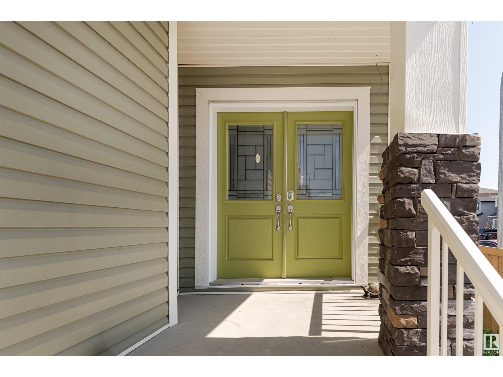 17203 62 ST NW