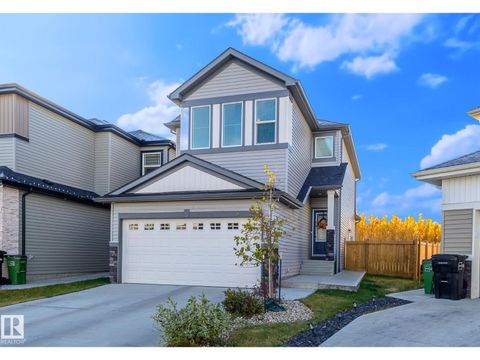 6547 175 AV NW Edmonton AB T5Y4B3