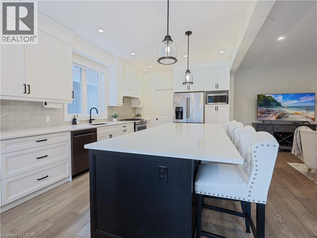 68 CEDAR Street Unit# 11