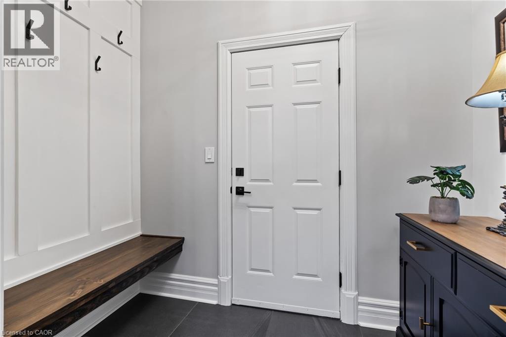 3465 VINEHAVEN Trail