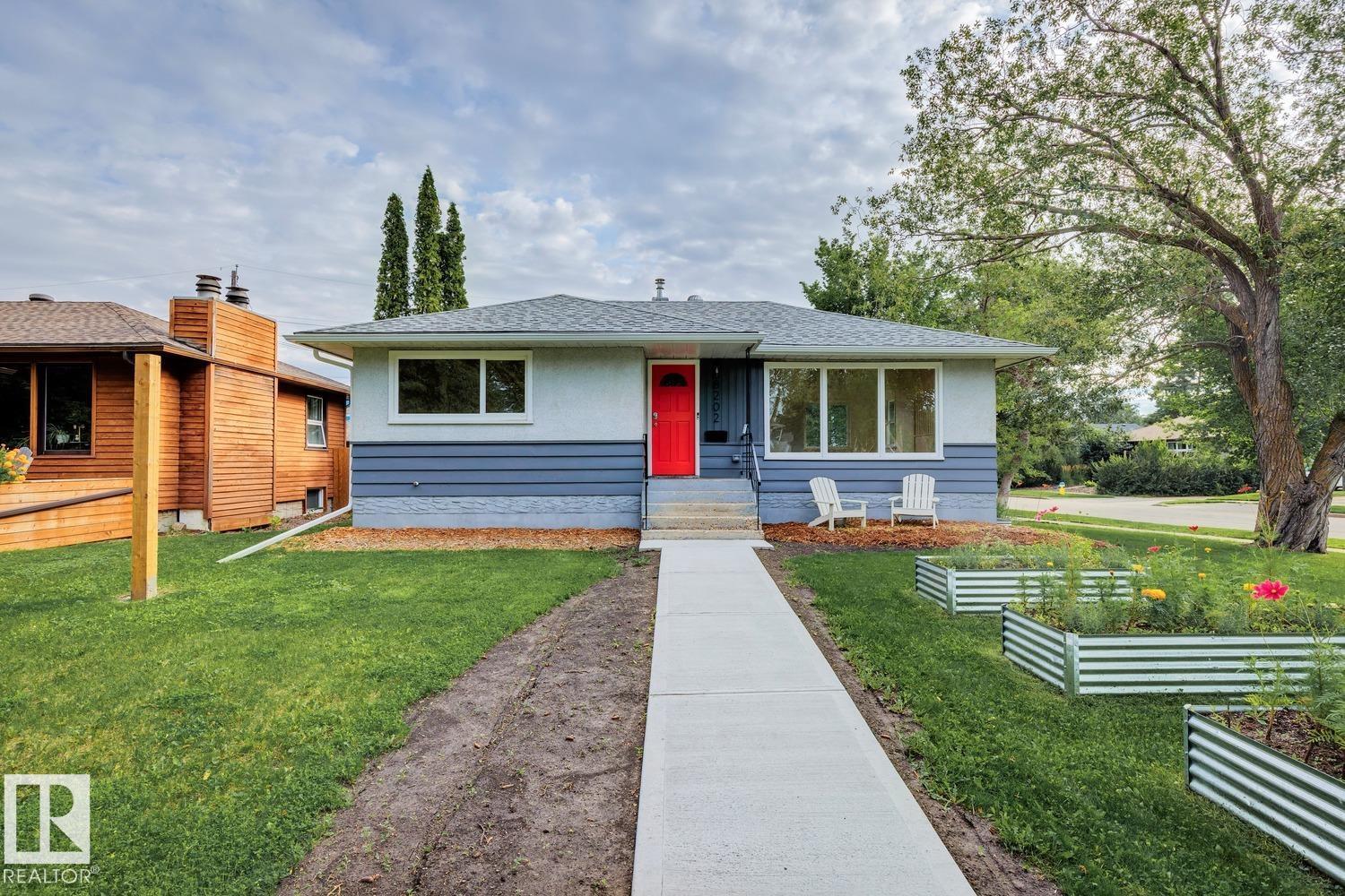 8202 93A AV NW NW