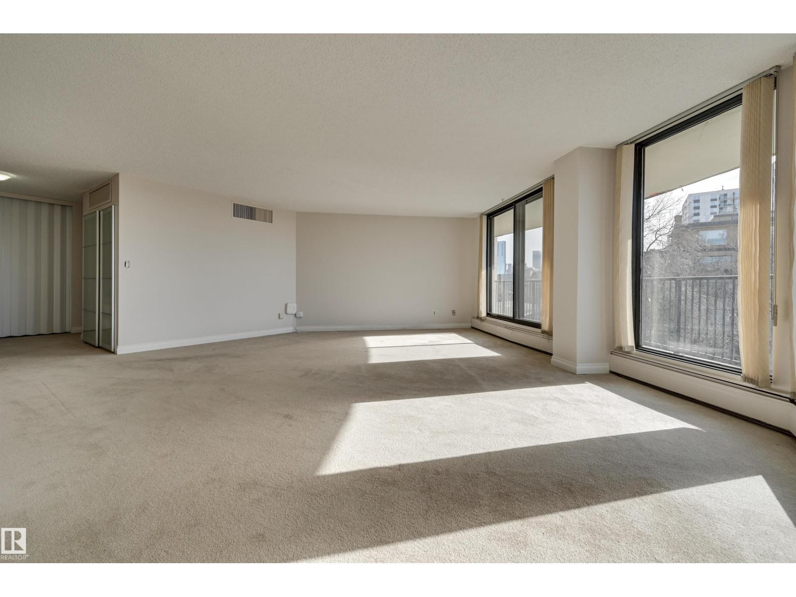 #502 11710 100 AV NW