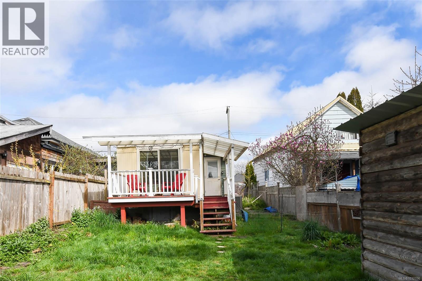 2723 Penrith Ave
