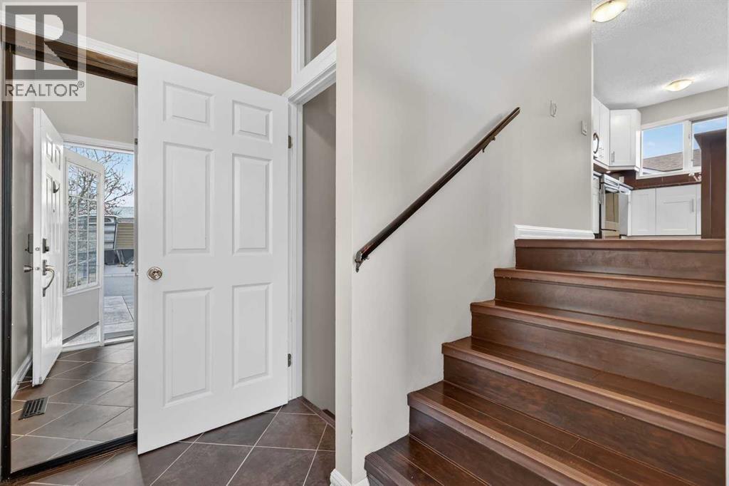 111 Sanderling Rise NW