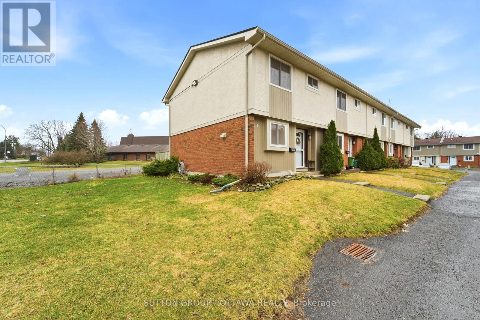 3907E OLD RICHMOND ROAD