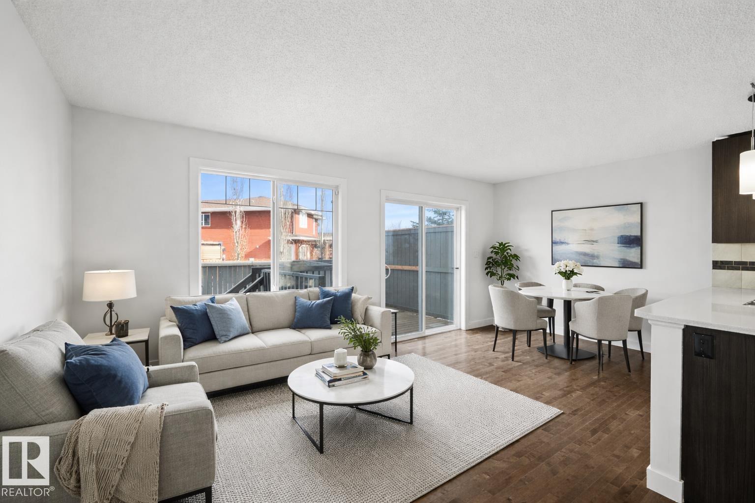 #23 2004 TRUMPETER WY NW