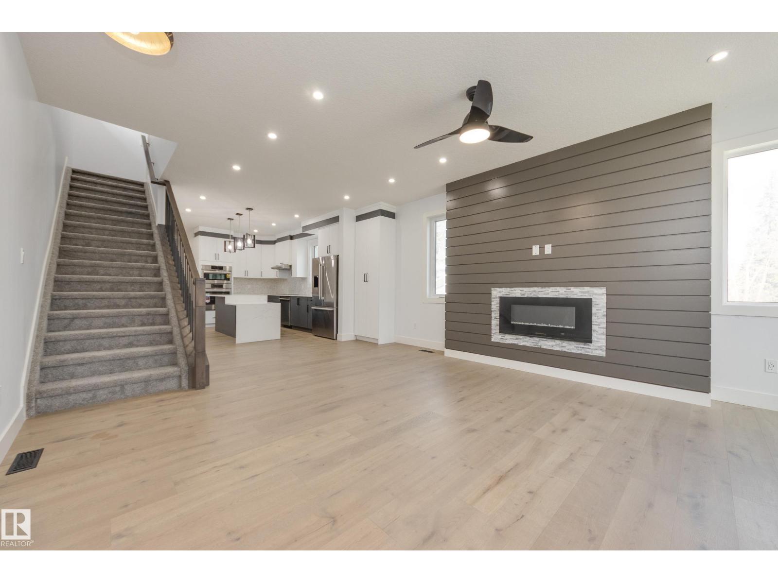 10954 135 ST NW