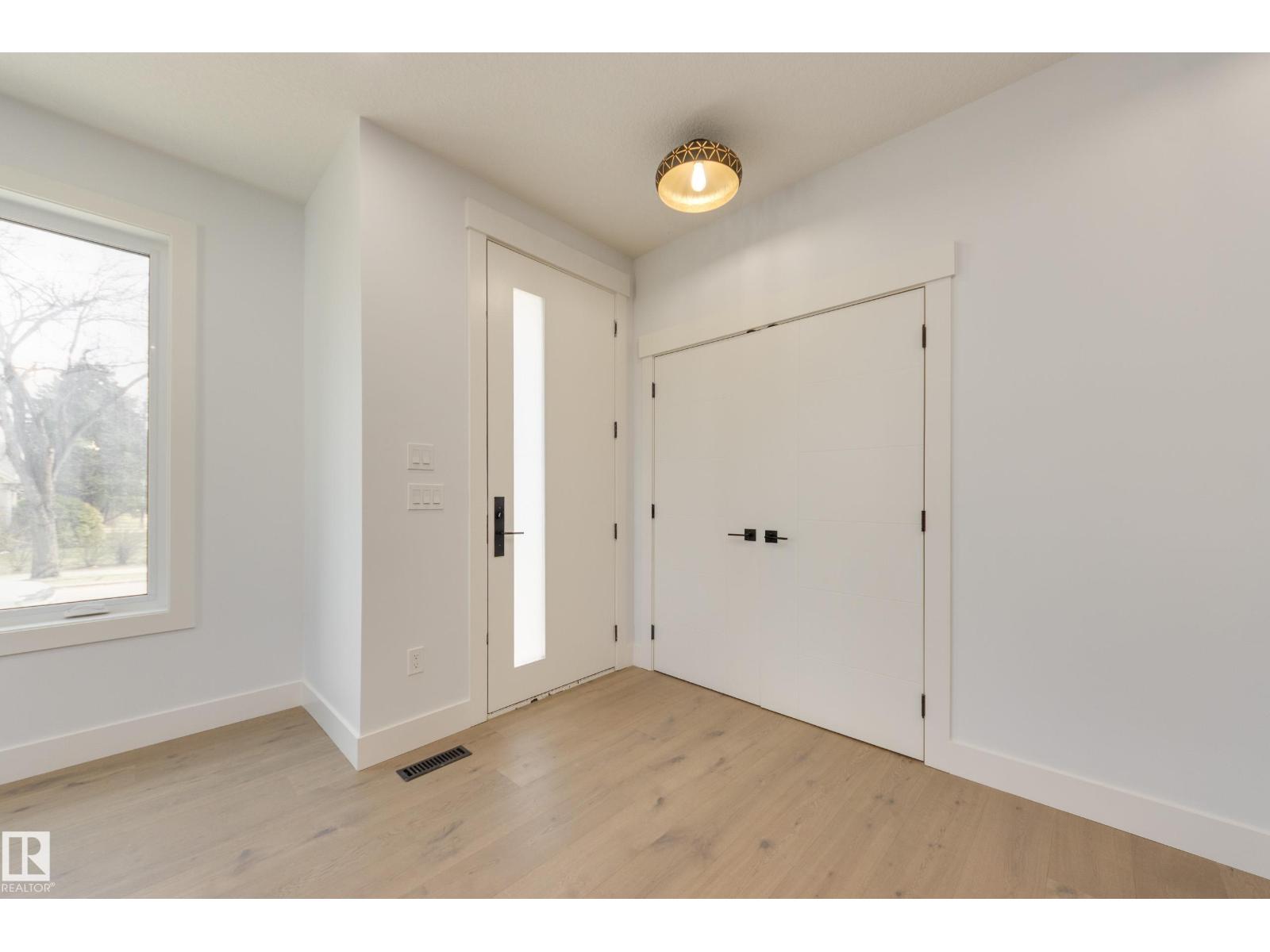 10954 135 ST NW