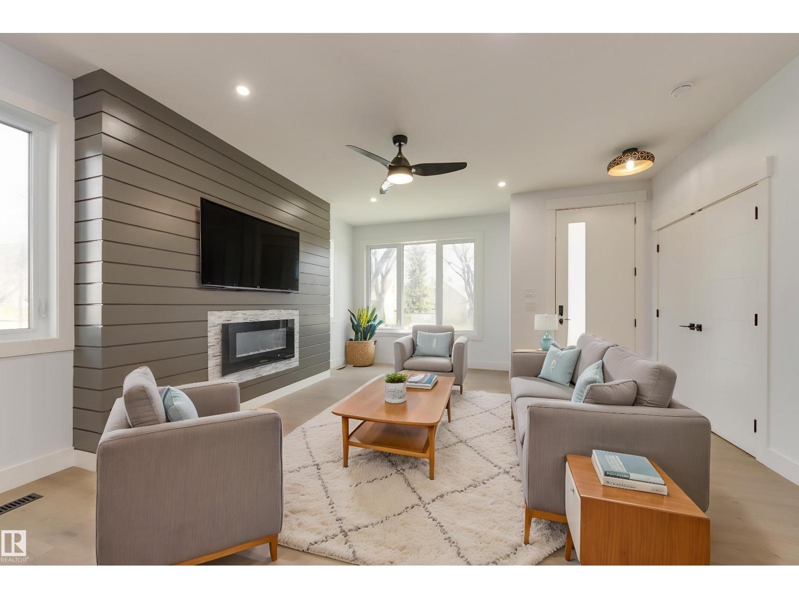 10954 135 ST NW