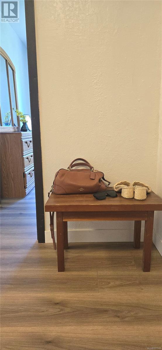 312 611 MacMillan Dr