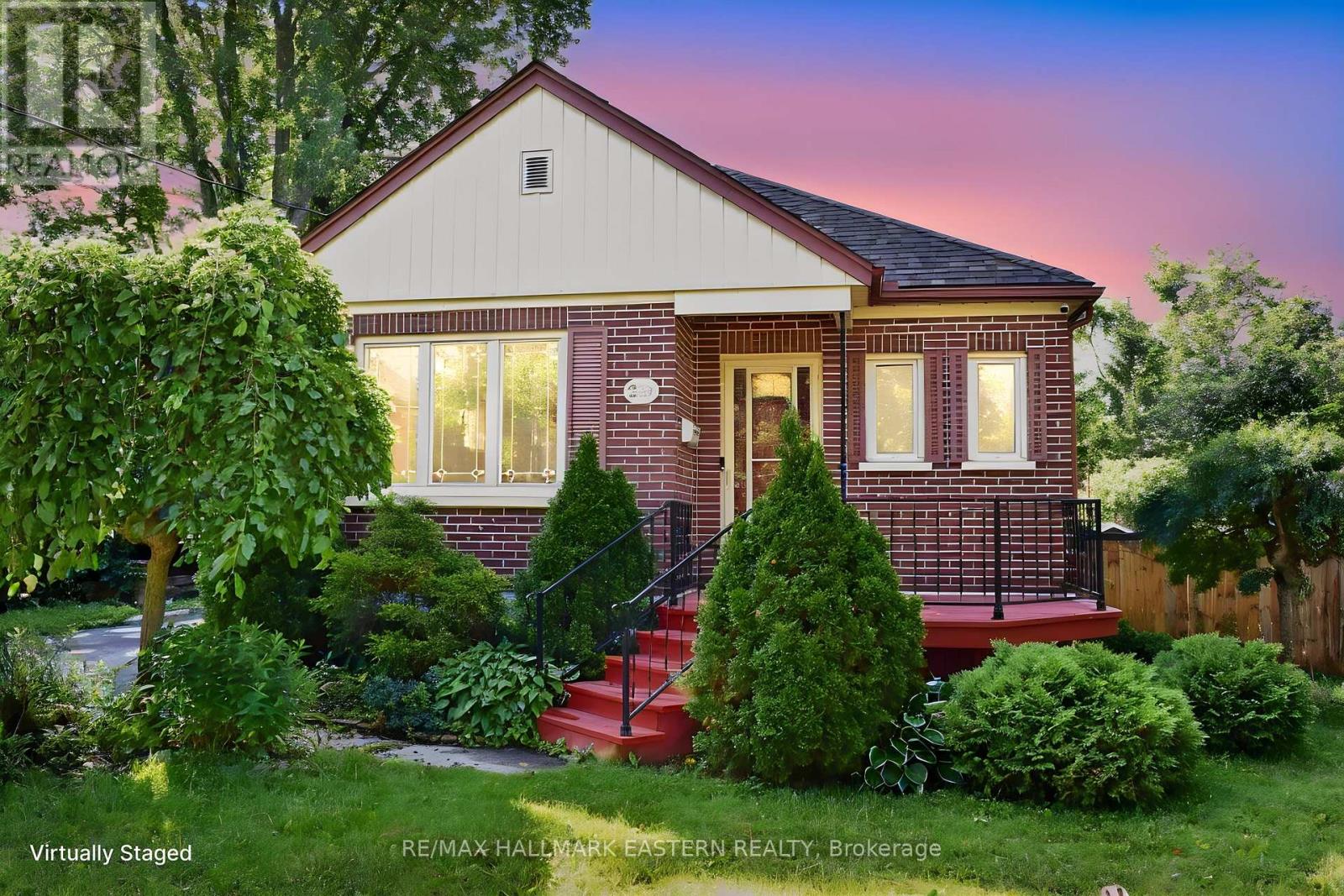 Photo 1 of 23 — 269 ABERDEEN AVENUE, Peterborough (Northcrest Ward 5), ON K9H4X2