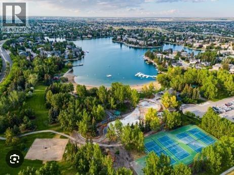 115 Mckenna Crescent SE
