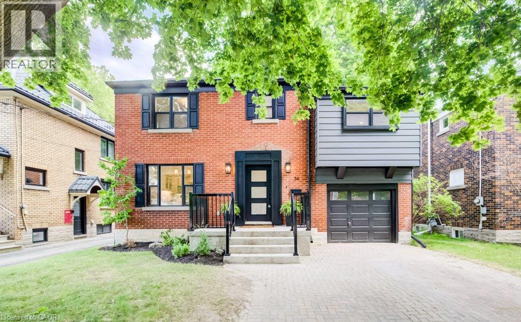 34 MOORE Avenue N