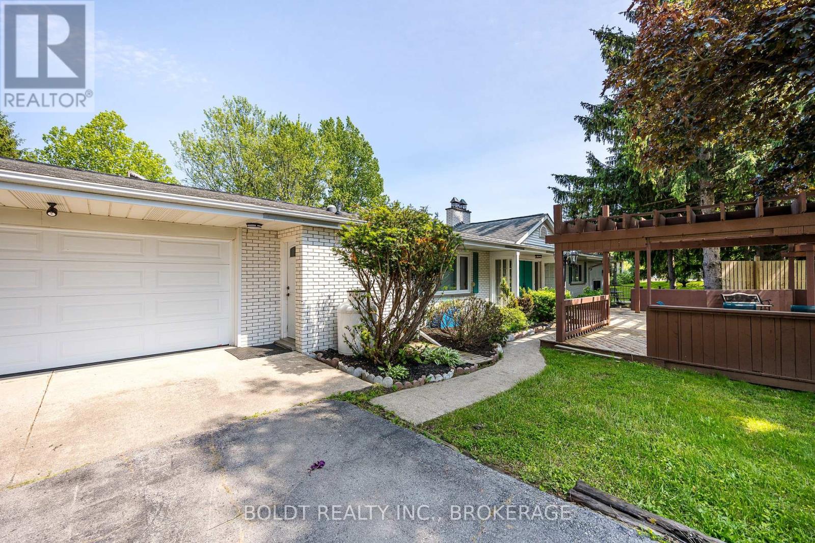 2010 HANSLER STREET