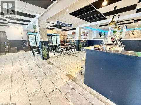 500 NORWICH Avenue Woodstock ON N4S3W5