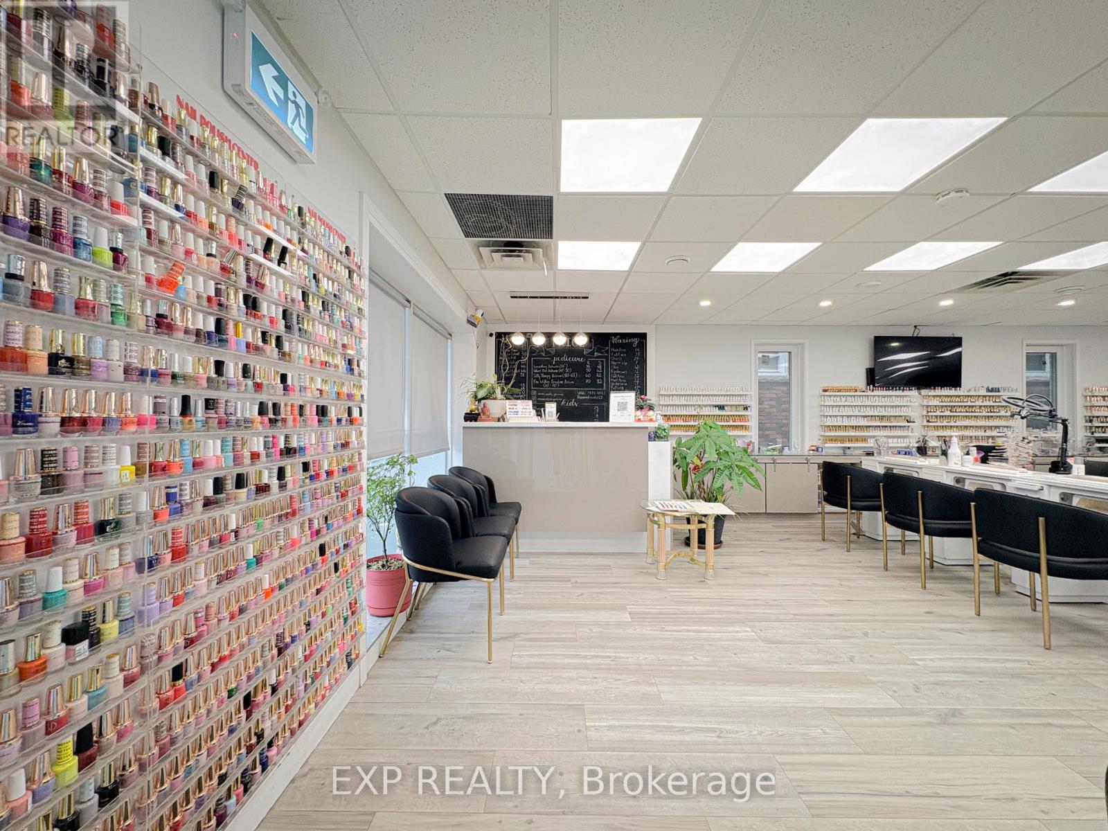 #MAIN - 341 GENEVA STREET