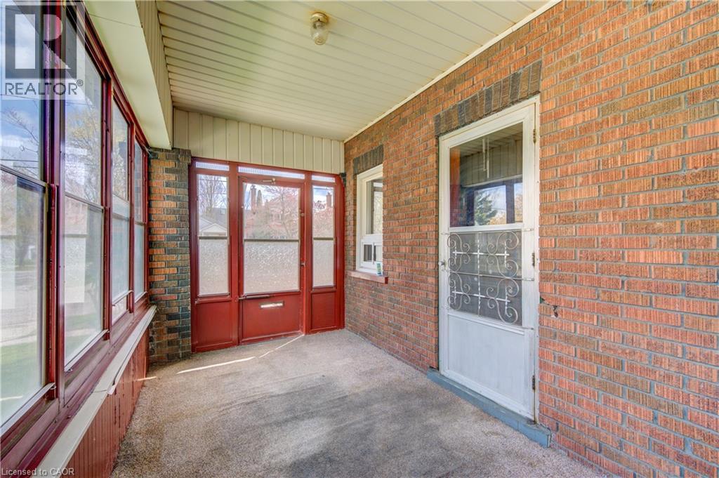 111 SIMEON Street