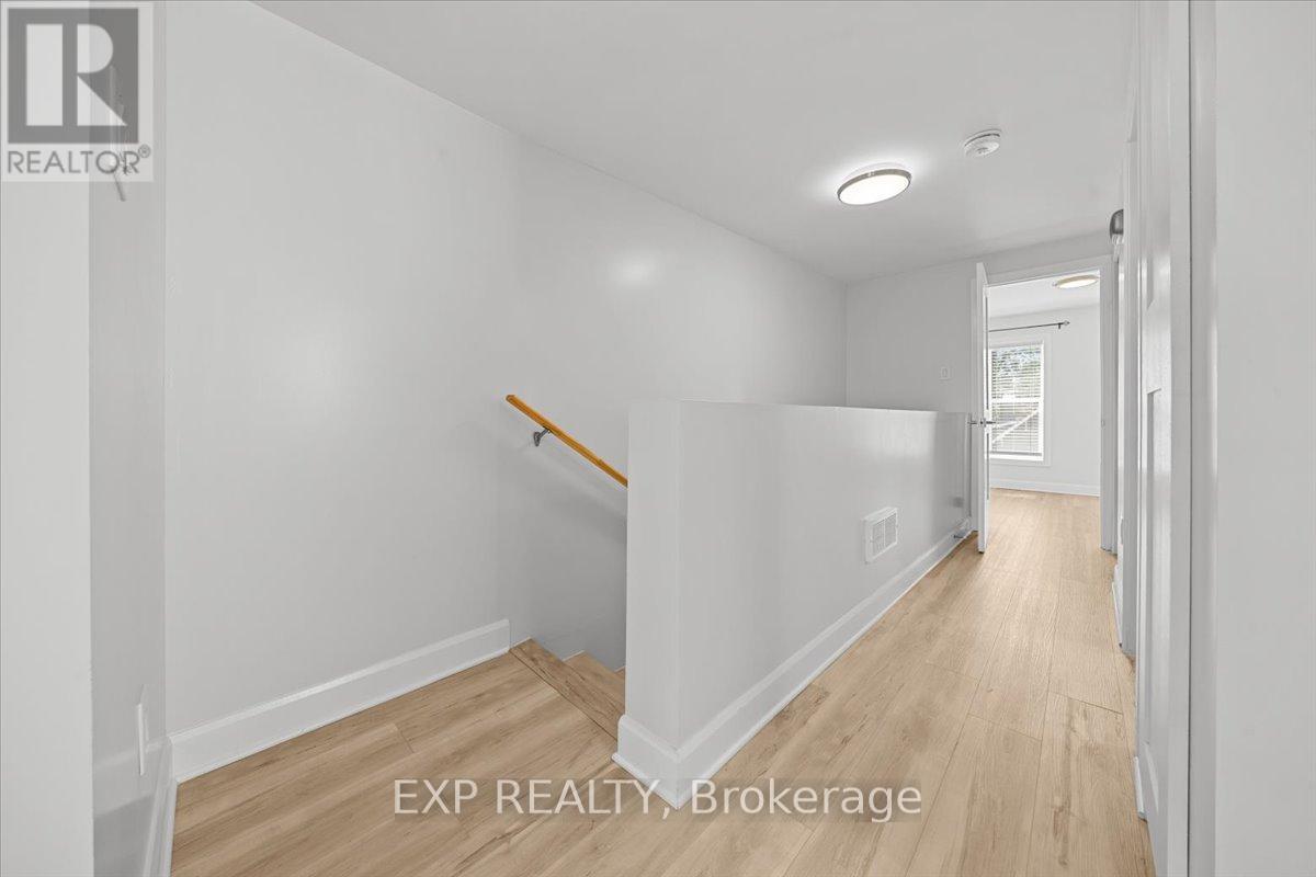 2 - 183 BRITANNIA ROAD