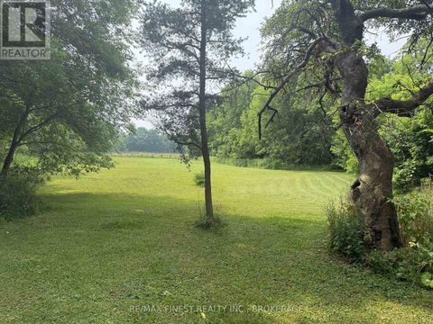 2712A QUABBIN ROAD Kingston (City North of 401) ON K0H2H0