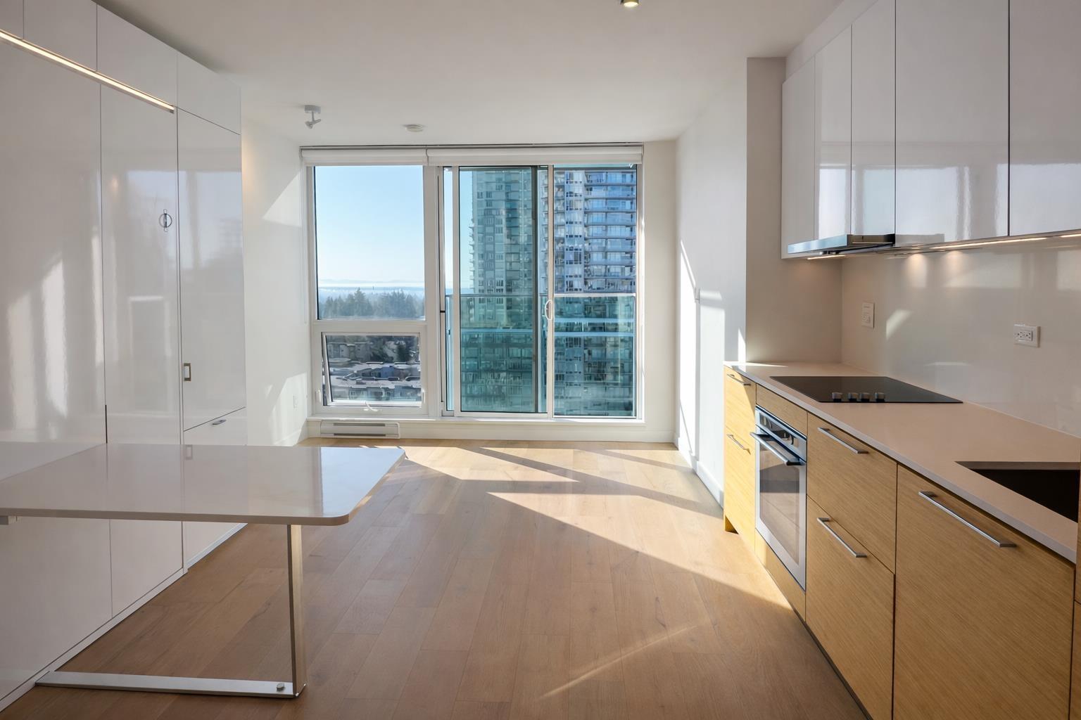 2105 13438 CENTRAL AVENUE