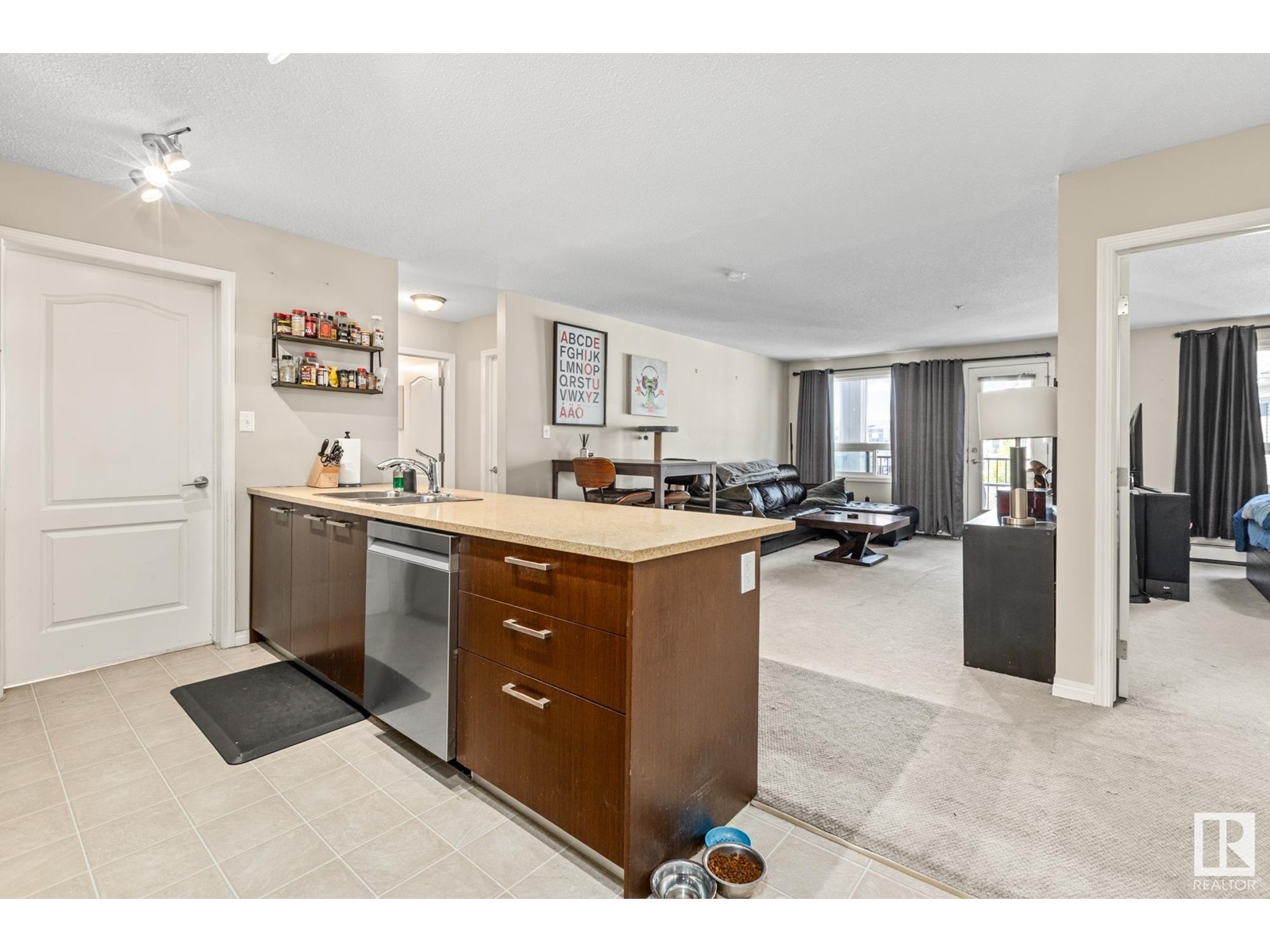 #2301 7343 SOUTH TERWILLEGAR DR NW