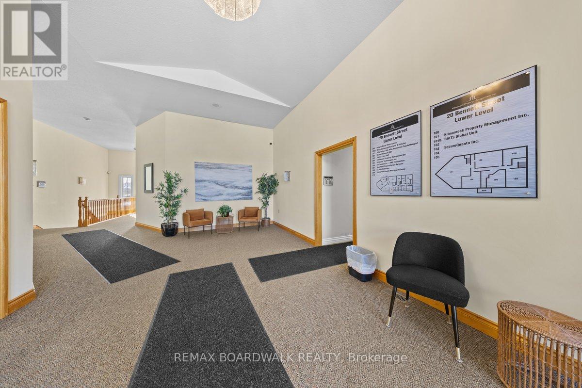 102 - 20 BENNETT STREET