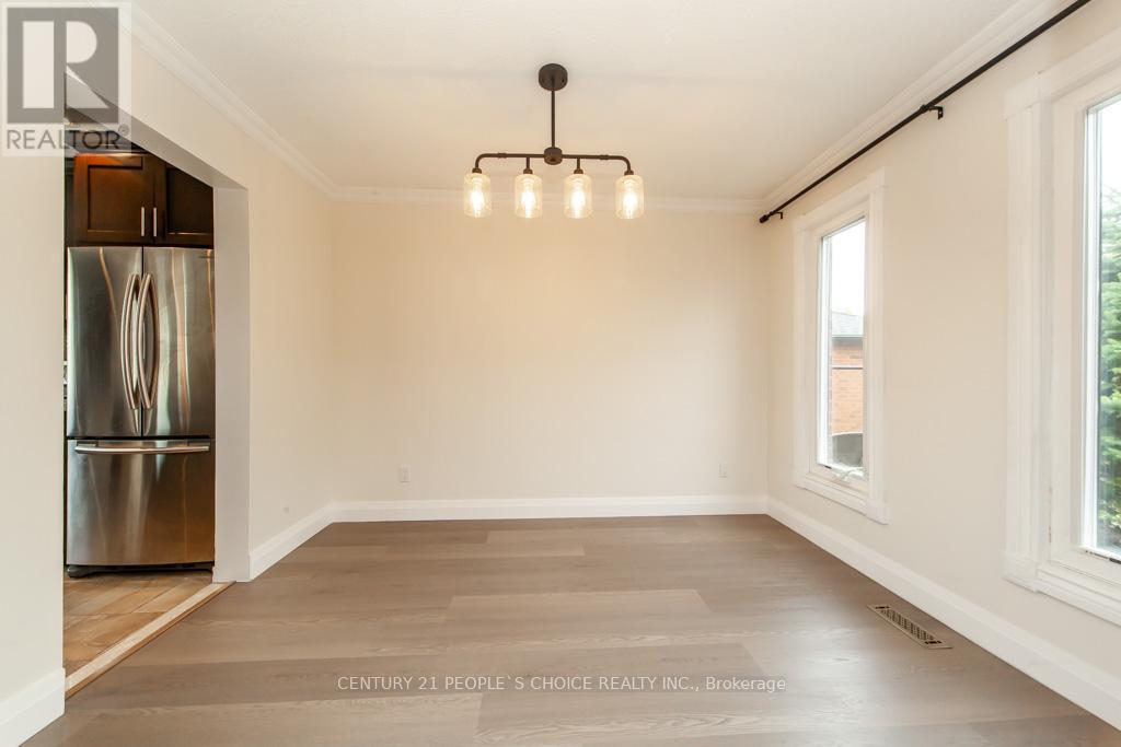 35 FERNBANK PLACE