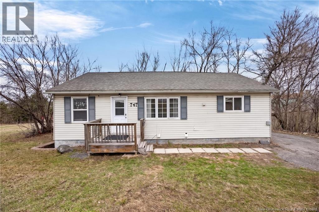 Photo 1 of 28 — 747 Beaverbrook Street, Fredericton, NB E3B1X9