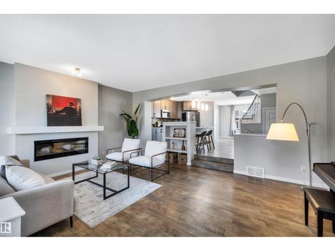 1271 CHAPPELLE BV SW Edmonton AB T6W3R1