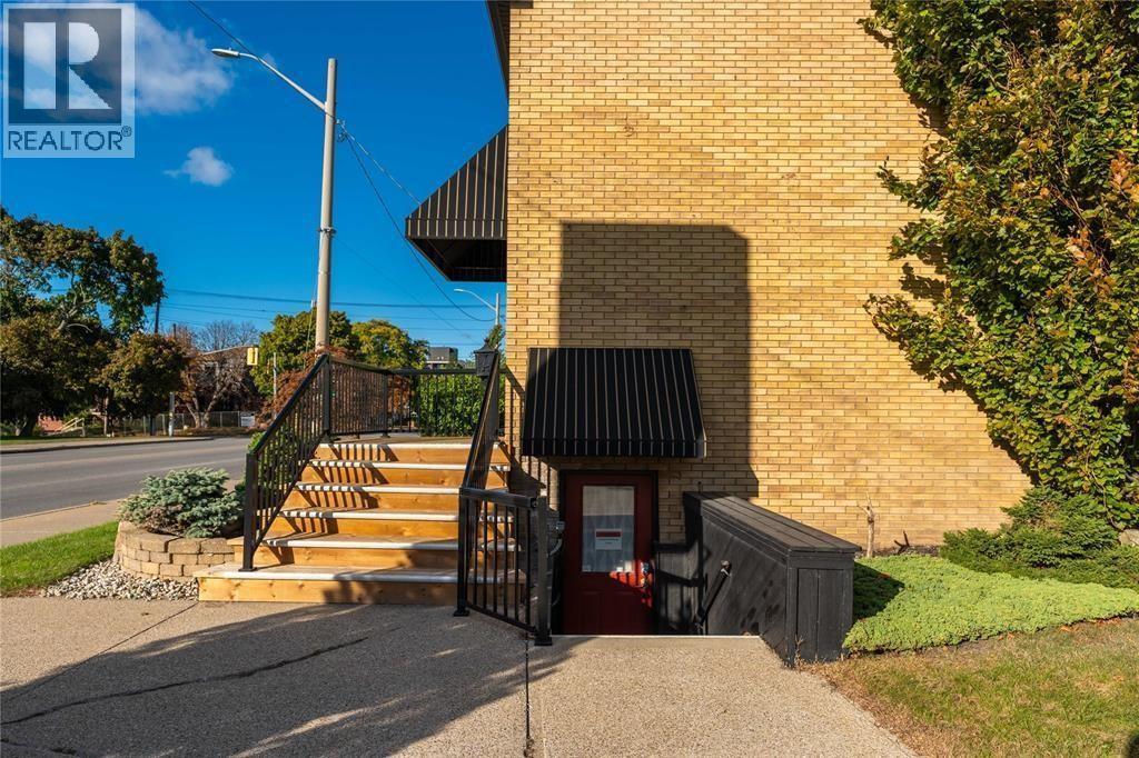434/442 CHRISTINA STREET North