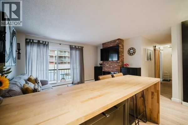 311, 1222 13 Avenue SW