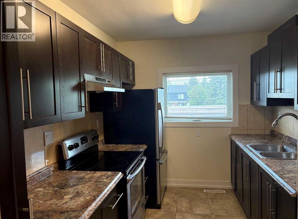 1-6, 2208 20 Avenue NW