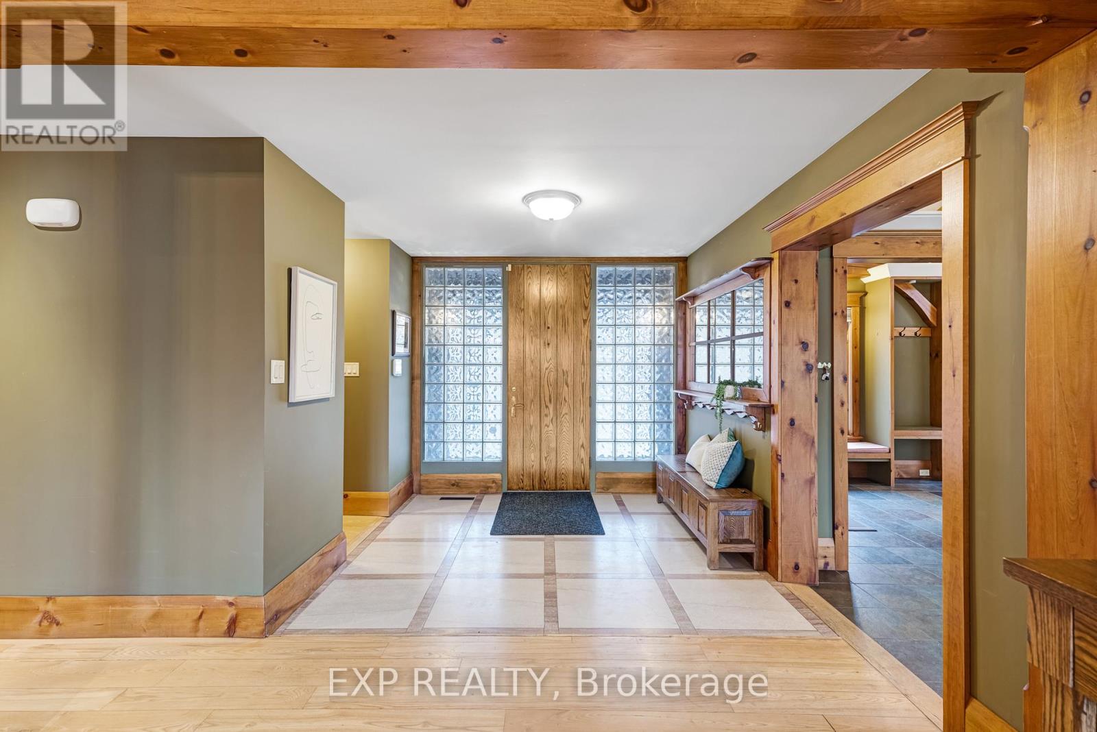 18340 BATHURST STREET
