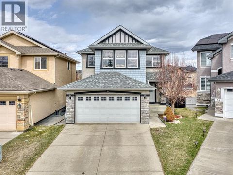 40 Everwillow Park SW Calgary AB T2Y5C5