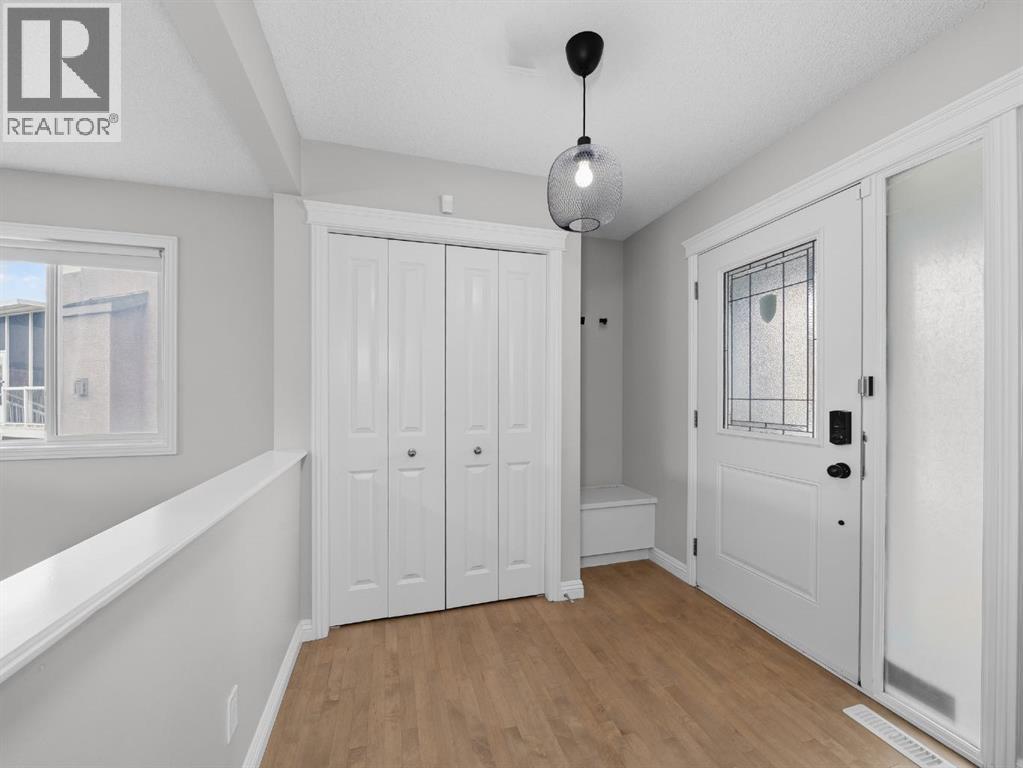 40 Everwillow Park SW