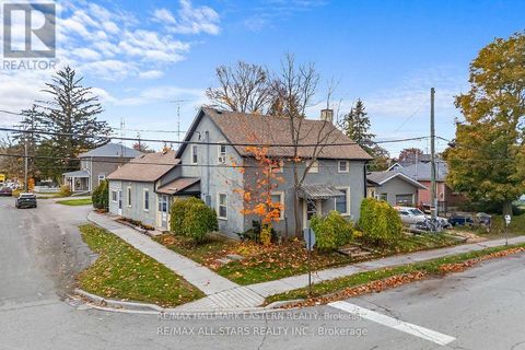 15 ALBERT STREET Selwyn ON K0L2H0