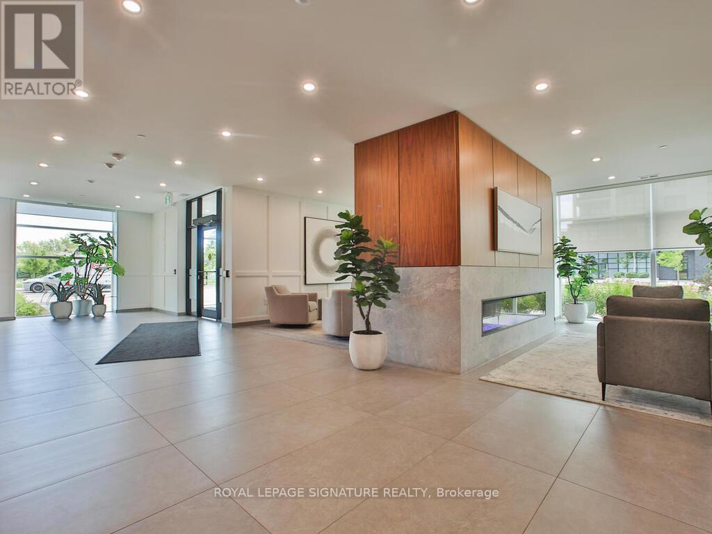 911 - 1880 GORDON STREET