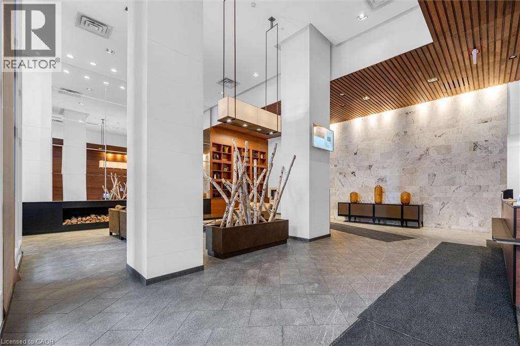 4080 LIVING ARTS Drive Unit# 703