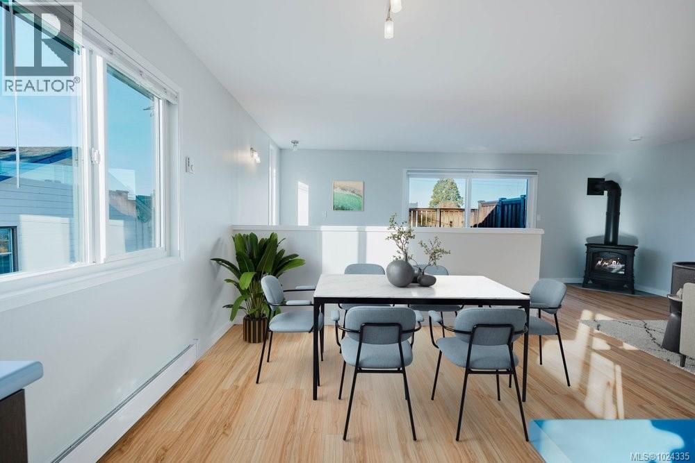 841 Old Esquimalt Rd