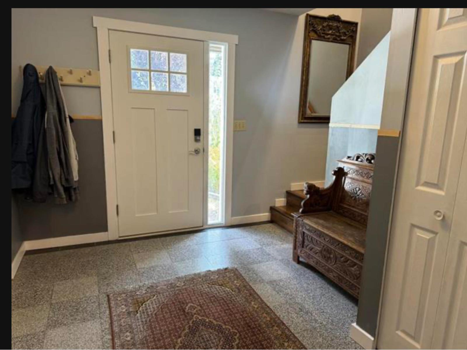 604 LAKBERG CRESCENT|Harrison Hot Springs