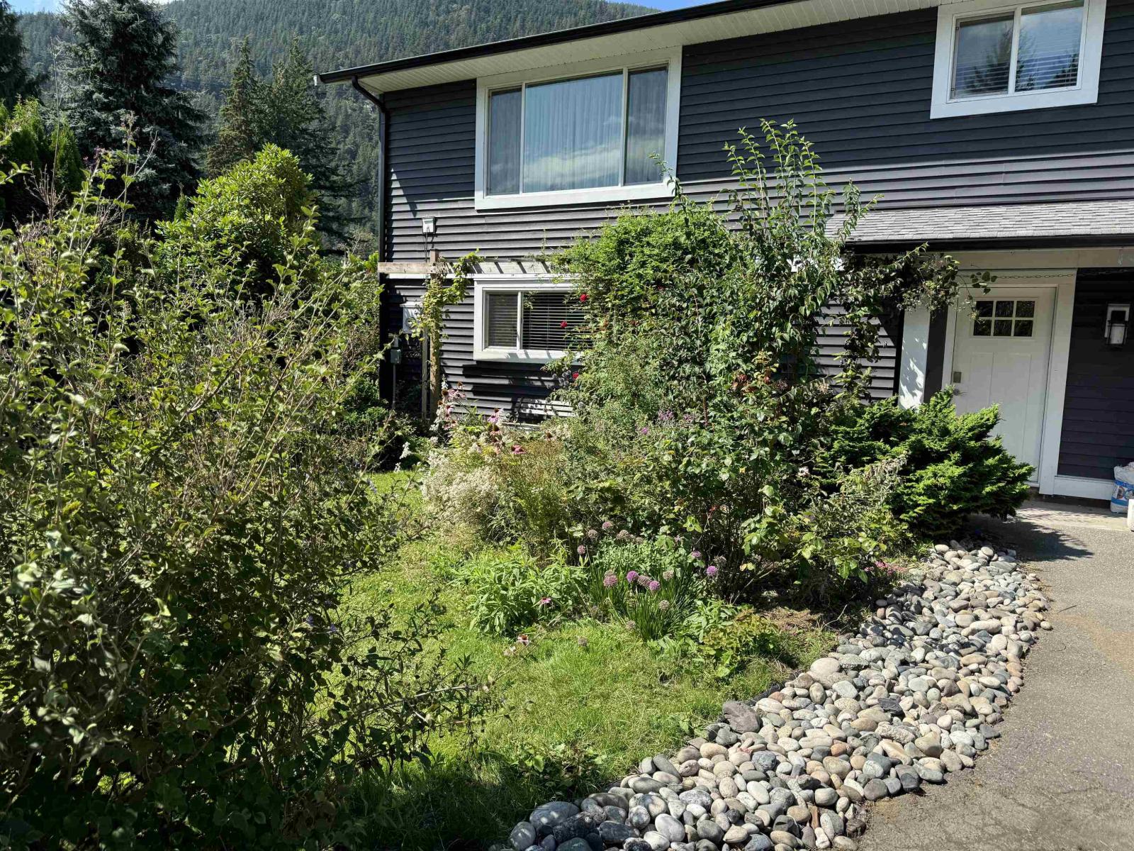 604 LAKBERG CRESCENT|Harrison Hot Springs