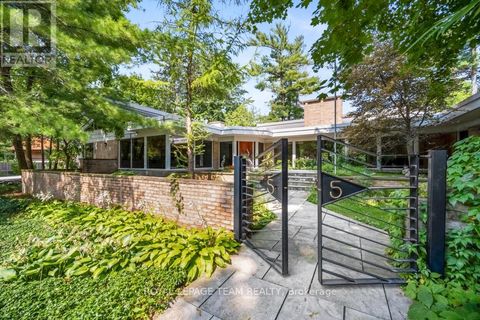 55 WILLINGDON ROAD Ottawa ON K1M2J6