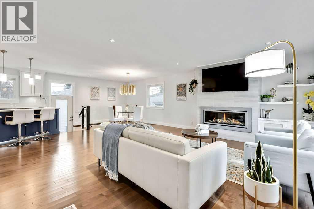 100 Haysboro Crescent SW