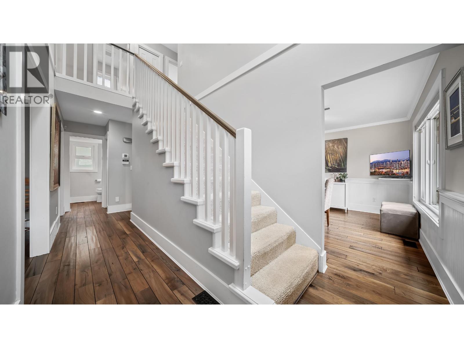 5503 BROOKDALE COURT