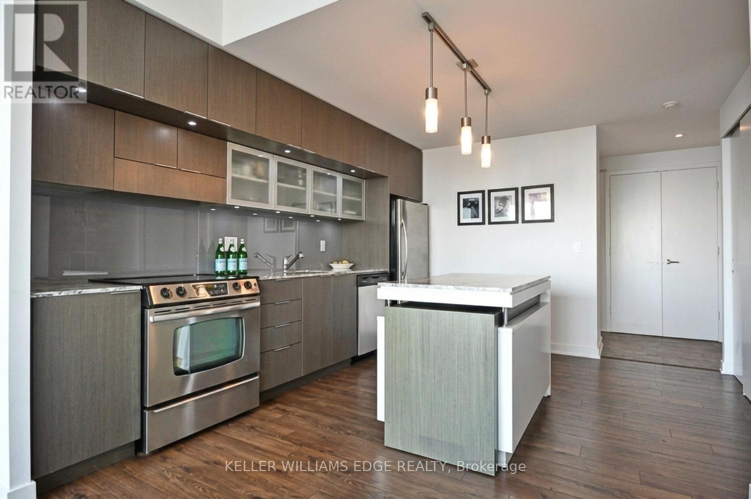 3301 - 110 CHARLES STREET E