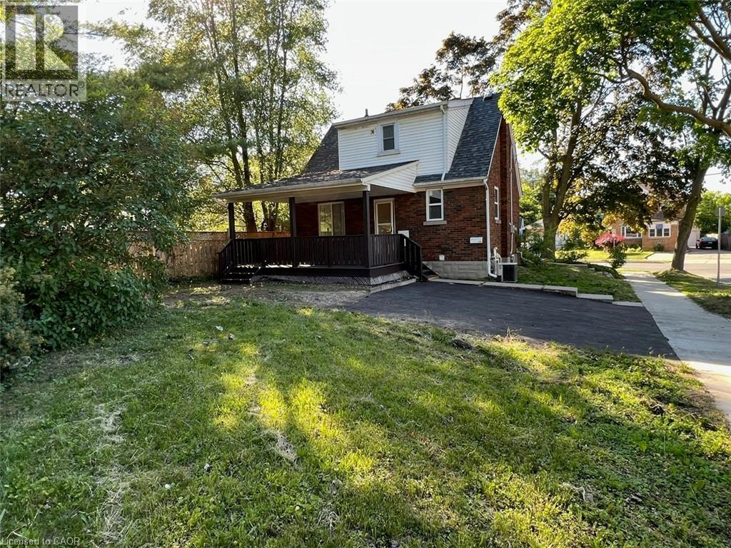 115 HIGHLAND Road W
