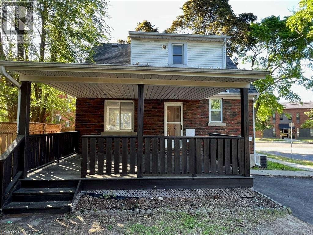 115 HIGHLAND Road W