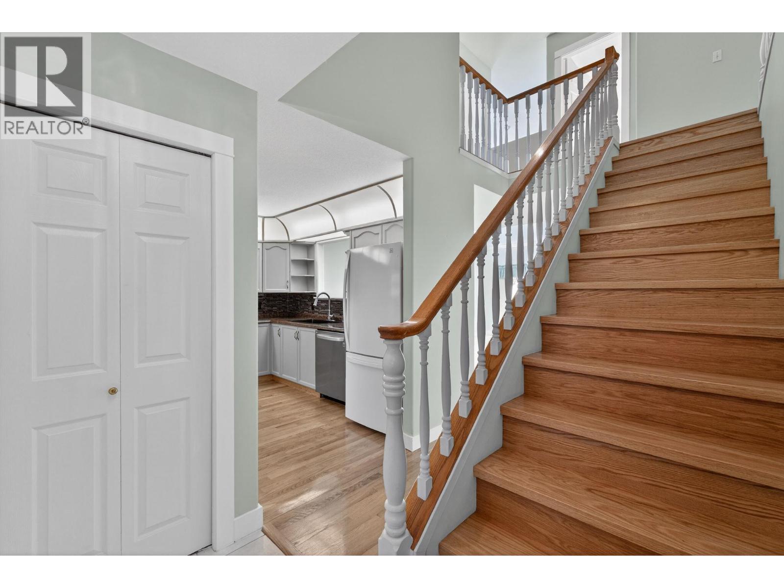 1800 Parkview Crescent Unit# 13 Lot# SL13